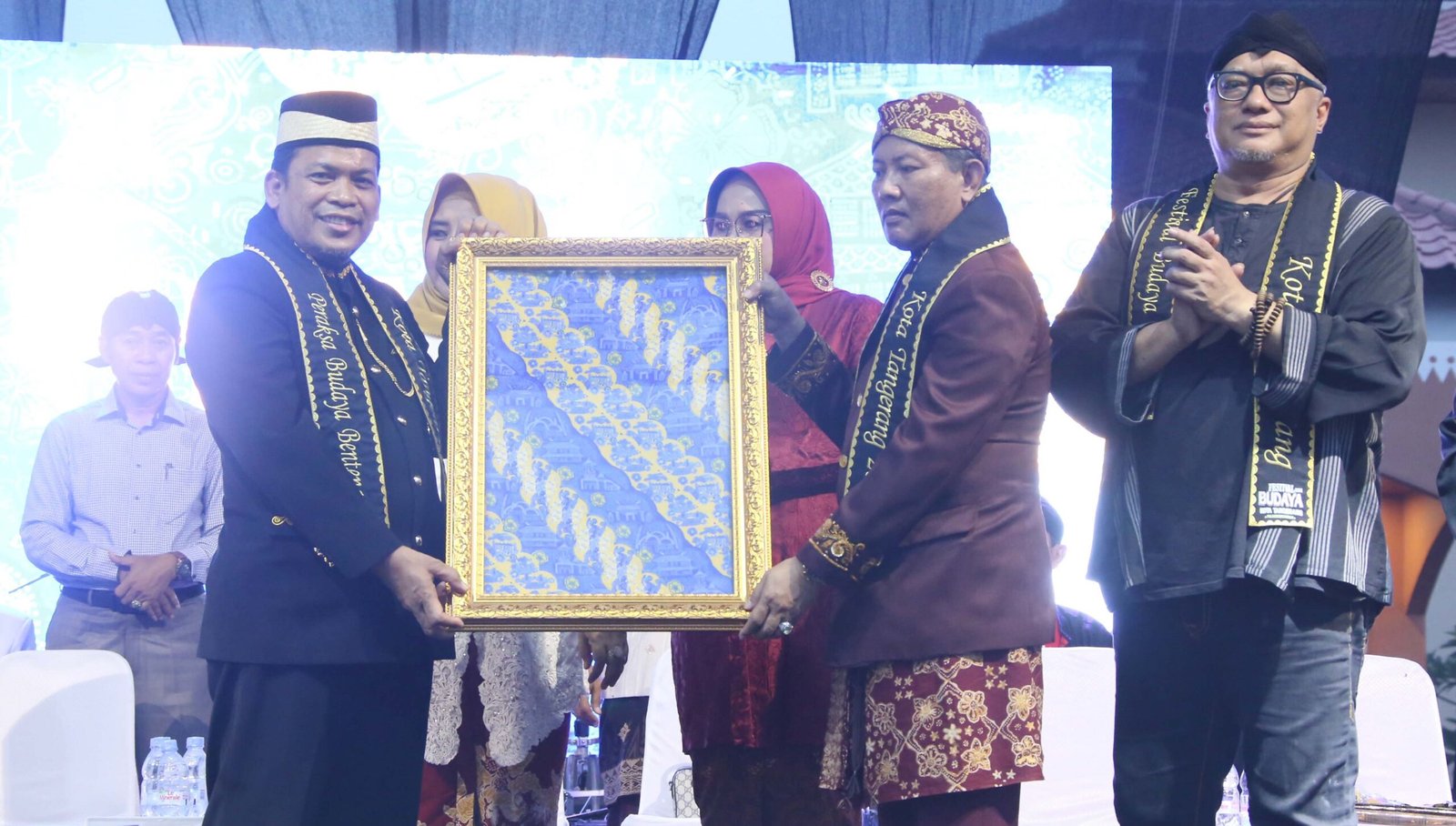 “Sundara Loka” Diresmikan sebagai Batik Ikon Kota Tangerang dengan Hak Cipta Resmi