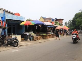 Pemkot Tangerang Uji Coba Satu Arah di Pasar Sipon