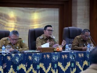 Wakil Walikota Tangerang Maryono Pimpin Rapat Evaluasi