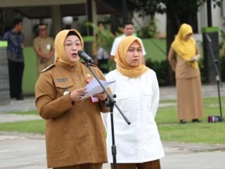 Wabup Tangerang Intan Nurul Hikmah Pimpin Apel Perdana