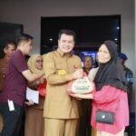 Bupati Tangerang Pantau 2.950 Paket Sembako Murah