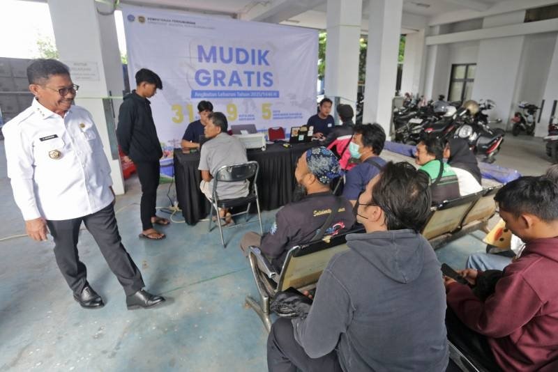 Jelang Mudik, Walikota Tangerang Cek Kesiapan Mudik Gratis