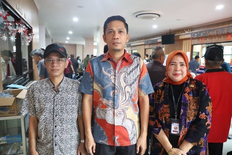 Hari Pertama Pemutihan Pajak, Warga Tangerang Serbu Samsat