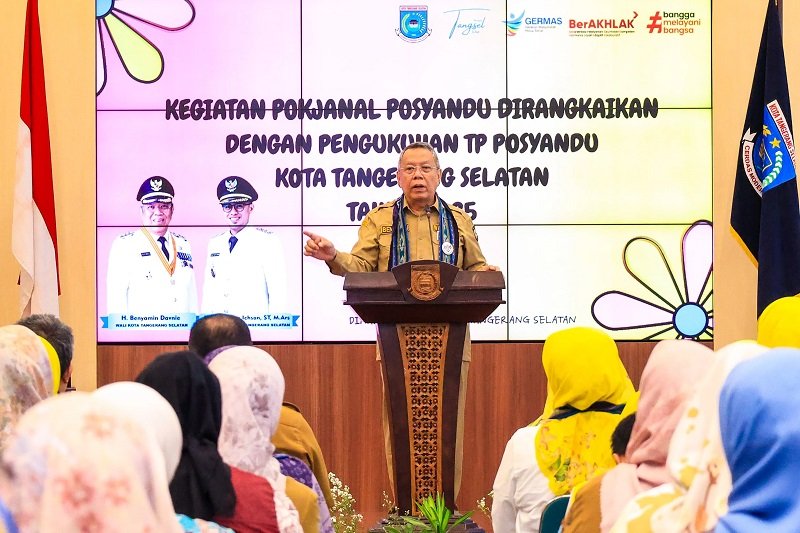 Perkuat Posyandu, Walikota Benyamin Ajak Warga Aktif