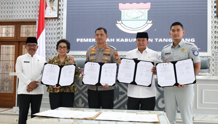 Pemkab Tangerang Teken MoU Layanan Tanggap Lakalantas Lewat TACS