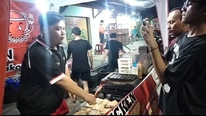 Gen Steak dan Takoyaki:Kuliner Gen Z yang Bikin Nagih di Kota Tangerang