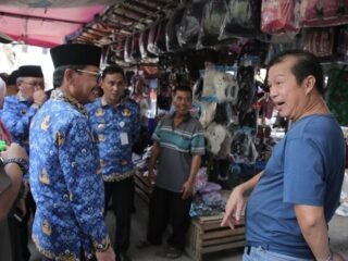 Warga Antusias, Minta Pasar Anyar Segera Dibuka