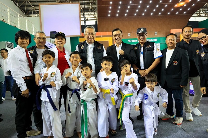 Walikota Tangsel Buka Tangsel Open Taekwondo 2025
