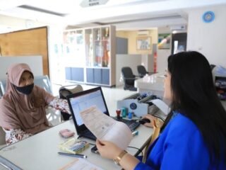 Diskon Pajak Sambut Kemerdekaan, Warga Tangerang Antusias Bayar PBB