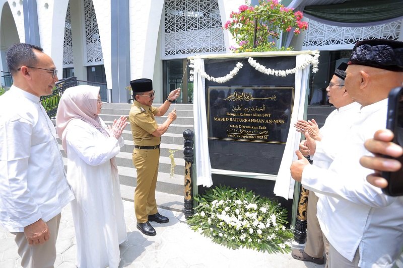 Walikota Sachrudin Resmikan Masjid Baiturrahman Annisa
