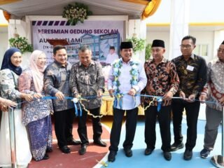 Bupati Tangerang Resmikan Gedung SMP IT Auladi Islami