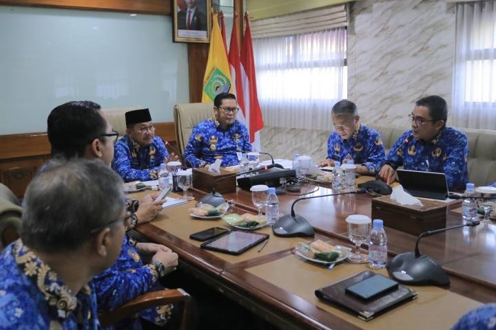 Sachrudin Tekankan Percepatan dan Kepastian Layanan PBG