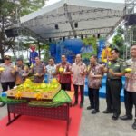 Wali Kota dan Wakil Wali Kota Tangerang beserta jajaran Forkopimda dalam pembukaan Festival Pintu Air 10