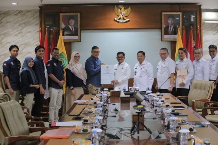 Pemkot Tangerang Terima 116 Sertipikat Aset Daerah dari BPN