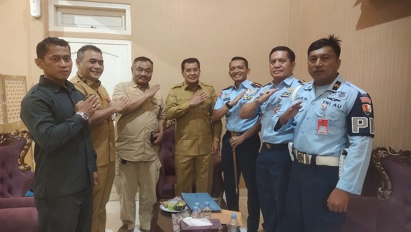 Perkuat Sinergi TNI AU dan Pemda, Komandan Lanud Rumpin Audiensi dengan Bupati