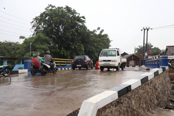 Jembatan Bayur Mulai Beroperasi, Kemacetan Jalan Raya Bayur–Cadas Berangsur Terurai