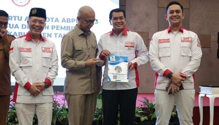 Maesyal Rasyid Dikukuhkan sebagai Pembina ABPEDNAS