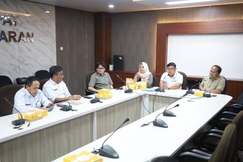 DPRD Kota Tangerang Soroti Kabel Semrawut, Desak Penataan Jaringan Internet Bawah Tanah