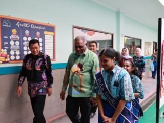 Maesyal Hadiri Pelepasan Siswa Sekolah Genius Binong