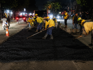 Pemkot Tangerang Tuntaskan Perbaikan Jalan Husein Sastranegara