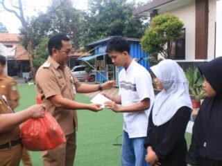 Hasil Bank Sampah Bantu Percepatan Penurunan Stunting di Jatiuwung