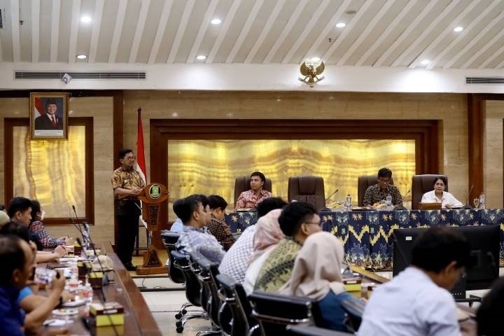 Sachrudin Ajak Pelaku Usaha Tertib Urus PBG dan SLF