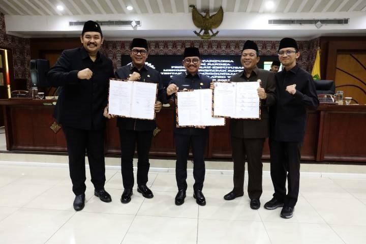 DPRD Kota Tangerang Sahkan Perda Pertanggungjawaban APBD 2025