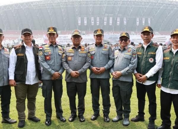 Bupati Tangerang Hadiri Apel Akbar Satlinmas di Palembang