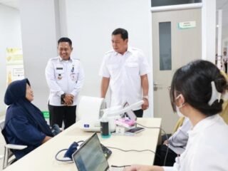 Bupati Tangerang Cek Layanan Puskesmas Binong dan Kelapa Dua