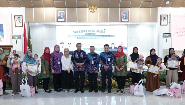 Peringati Pekan Menyusui Sedunia, Dinkes Kabupaten Tangerang Wisuda 132 Ibu Pemberi ASI Eksklusif