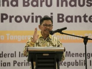 Sachrudin Imbau Warga Waspadai Abu Vulkanik