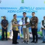 Herman Suwarman Resmikan SPKLU Center di Cipondoh
